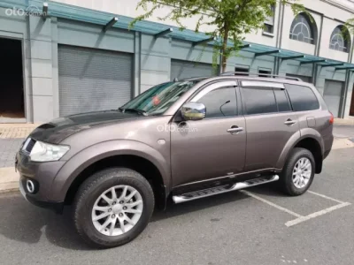 Mitsubishi Pajero Sport G 4×2 AT 2012