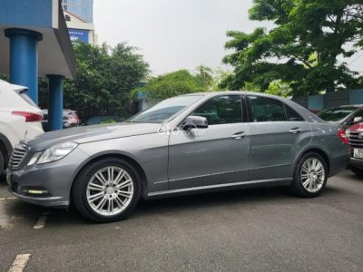 Mercedes-Benz E300 2011