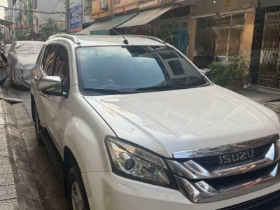 Chính chủ bán MUx 3.0 AT 2016 mầu trắng