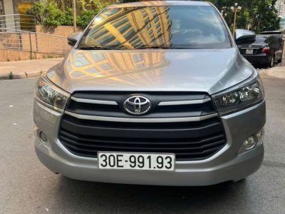 Cần bán xe Toyota innova 2.0 E