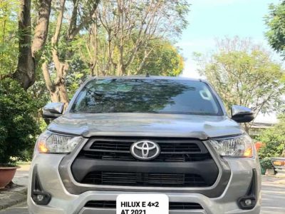 Bán xe Toyota Hilux 4×2 AT 2021