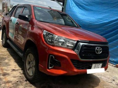 Bán xe Toyota Hilux 2020 AT 4×2