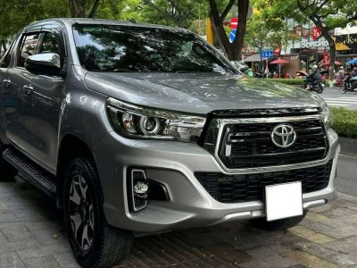 Bán xe Hillux 2019 2 cầu