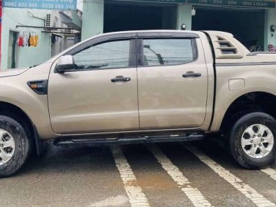 Ford ranger 2015 số sàn