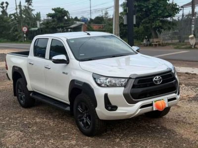 Toyota hilux sx2021 AT xe nhập khẩu thái