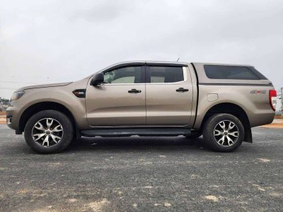 Bán Ford Ranger 2020 nhập khẩu 2 cầu số sàn