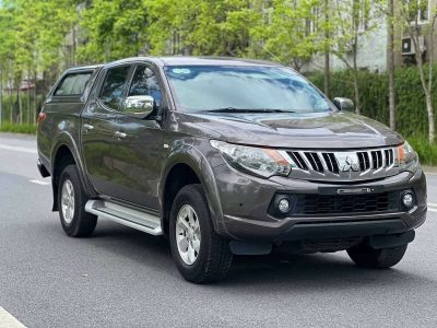 Bán xe Triton 2017 bản 1 cầu AT