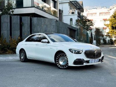 E200 sc2017 chạy zin 8,4km