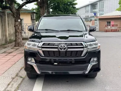 Toyota Land Cruiser VX 4.6 V8 2016