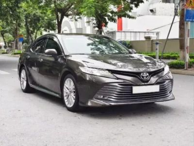 Toyota Camry 2.5Q 2020