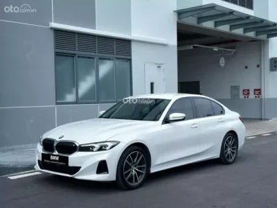 BMW 320i Sport Line 2024