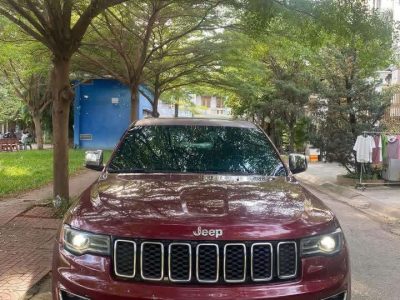 Bán xe Jeep Grand Cherokee 2016