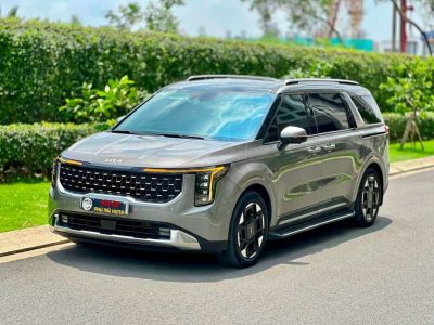 KIA CARNIVAL 2.2D Signature