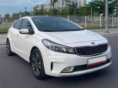 Kia Cerato 2017 2.0 AT
