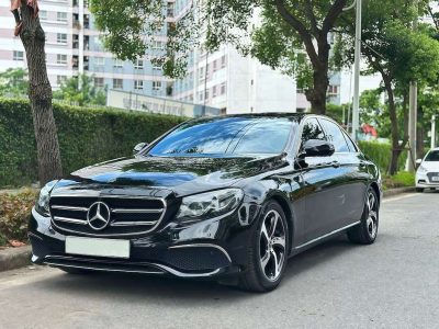 MERCEDES E200 SPORT 2019