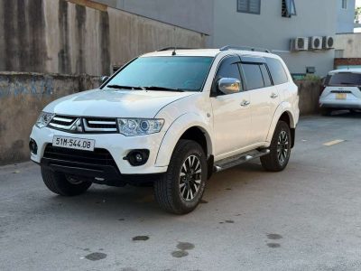 MITSHUBISHI PAJERO SPORT 2016