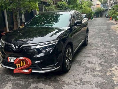 VF8 Plus Thuê pin tiên phong