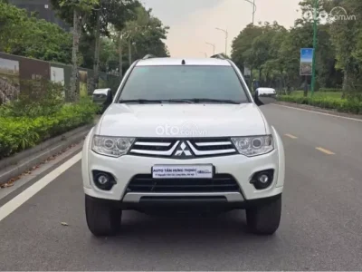 Mitsubishi Pajero Sport G 4×2 AT 2015
