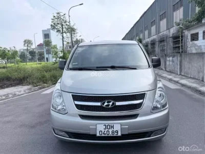 Hyundai Grand Starex 2.4 MT 2015