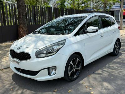 Kia Rondo Máy Dầu Số Tự Động 2016 – 7 Chỗ Rộng Rãi