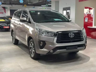 Toyota Innova 2.0E 2022