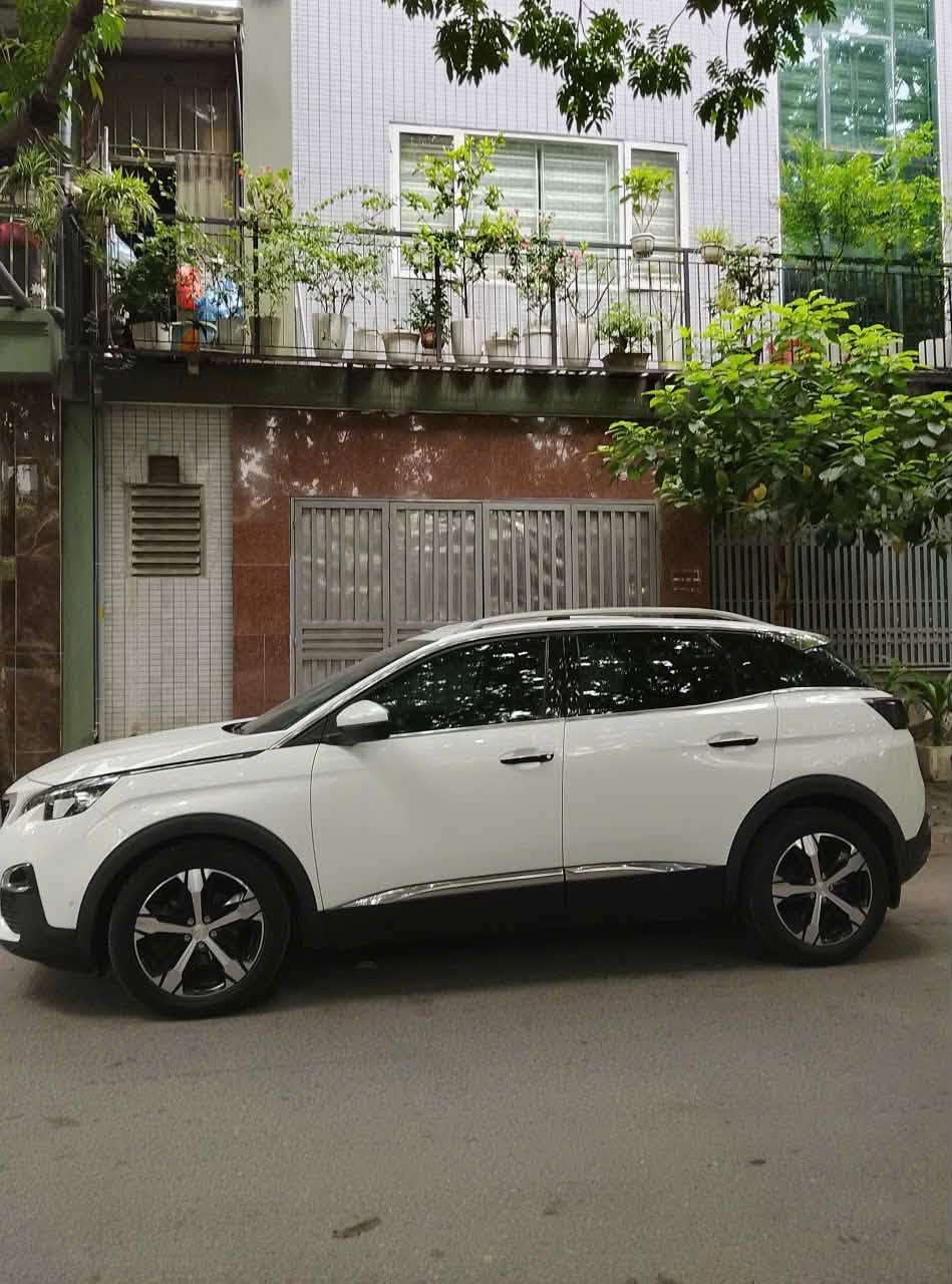 Peugeot 3008AL 2018 ODO 10vkm